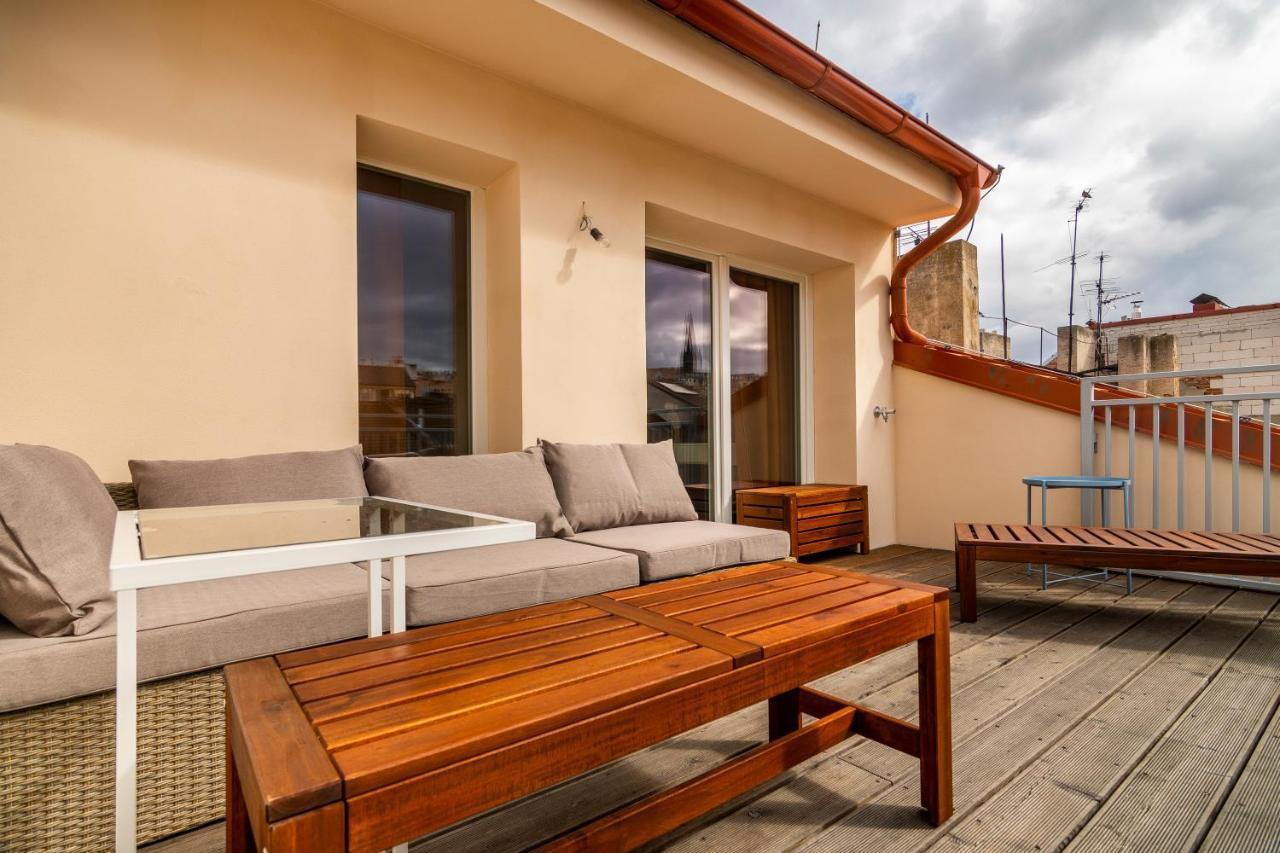 شقة Prague Days - Premium Loft W Terrace - View - Netflix - Ac المظهر الخارجي الصورة