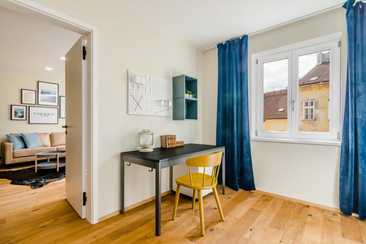 شقة Prague Days - Premium Loft W Terrace - View - Netflix - Ac المظهر الخارجي الصورة
