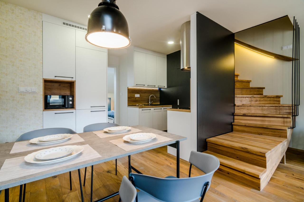 شقة Prague Days - Premium Loft W Terrace - View - Netflix - Ac المظهر الخارجي الصورة